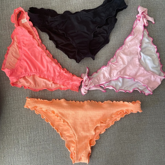 Victoria's Secret Other - Assorted bikini bottoms lot - small